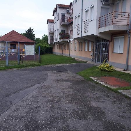 Gabrielle Apartman Hajdúszoboszló Dış mekan fotoğraf